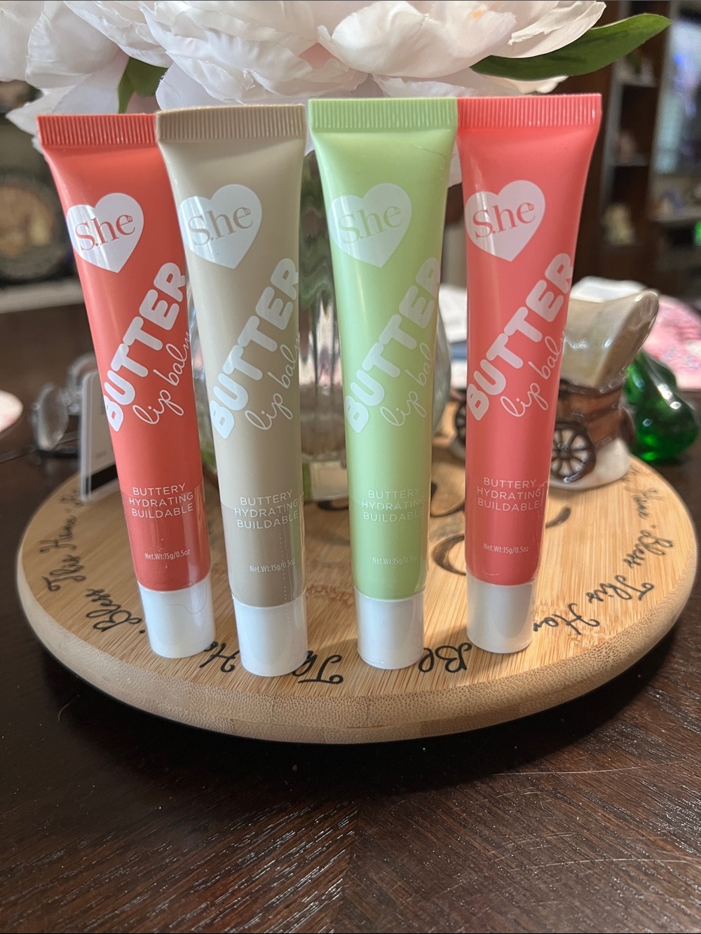 New SHE BUNDLE  Lip Balm Tube - Hydrating Buildable Lip Gloss